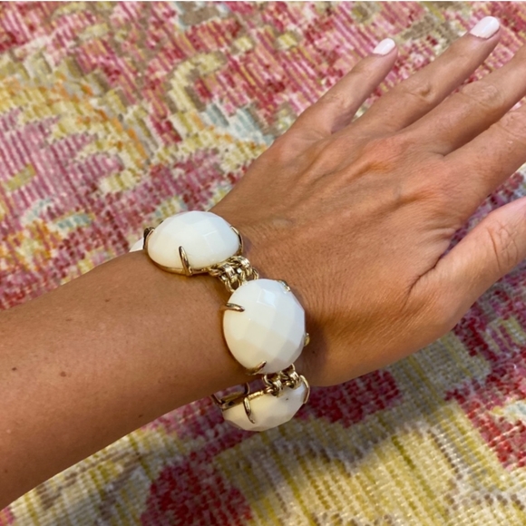 Retired Kendra Scott Cassie Bracelet-FINAL - Picture 2 of 5